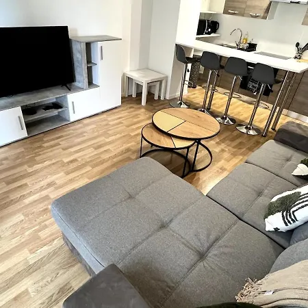Flat In La Plaine St Denis Apartamento